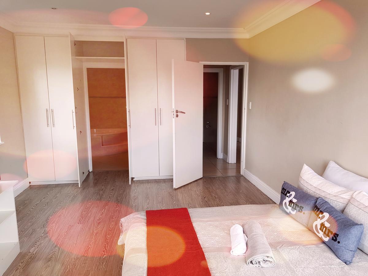 Beach View Guest House Fish Hoek Exterior photo