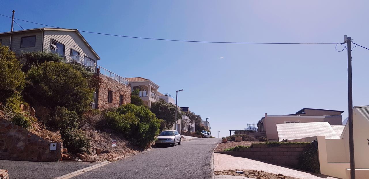 Beach View Guest House Fish Hoek Exterior photo